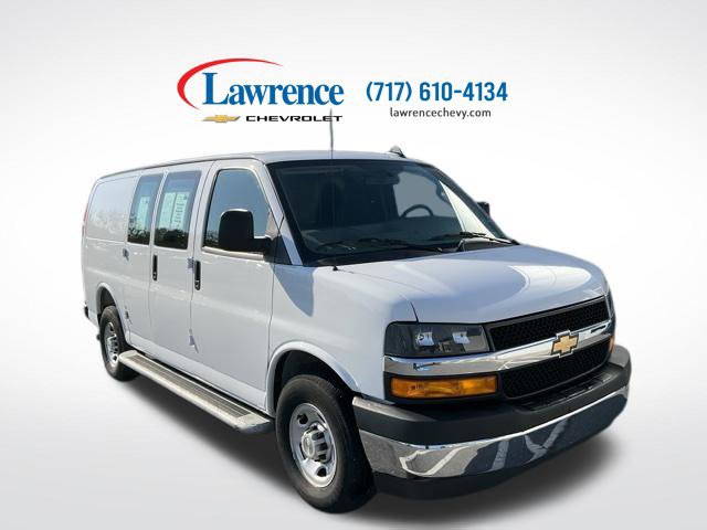 Used 2025 Chevrolet Express 2500 w/ Driver Convenience Package RWD image 1