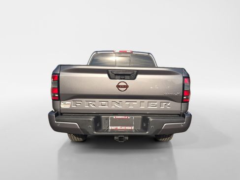 Certified 2022 Nissan Frontier Pro-X RWD image 4