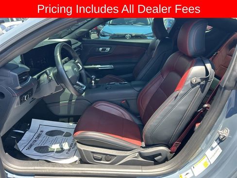 Used 2024 Ford Mustang GT Premium RWD image 3