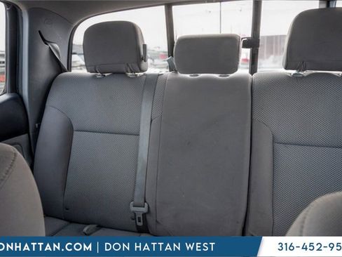 Used 2015 Toyota Tacoma 4x4 Double Cab image 17