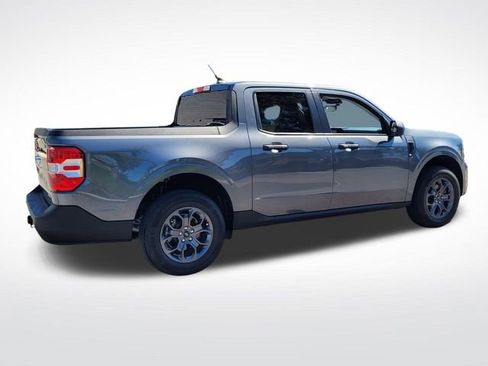 Certified 2022 Ford Maverick XLT w/ Equipment Group 300A Standard image 10