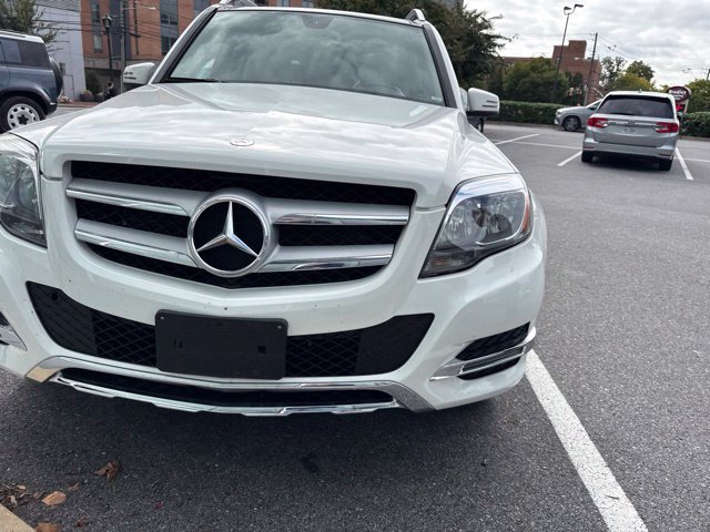 Used 2015 Mercedes-Benz GLK 350 4MATIC image 6