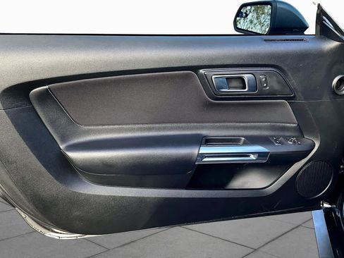 Used 2020 Ford Mustang Coupe RWD image 20