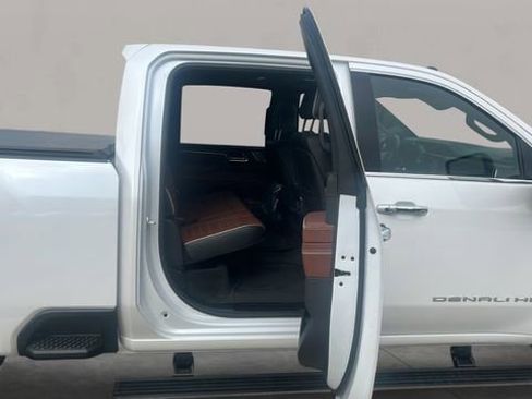 Used 2024 GMC Sierra 3500 Denali Ultimate image 50