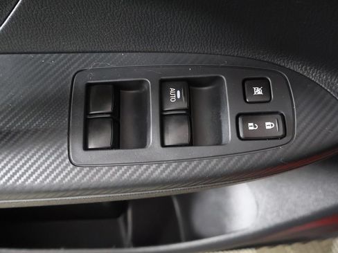 Used 2024 Mitsubishi Eclipse Cross ES AWD/4WD image 30