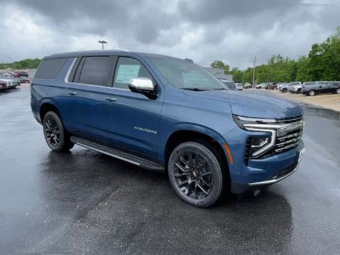 New 2025 Chevrolet Suburban Premier image 49