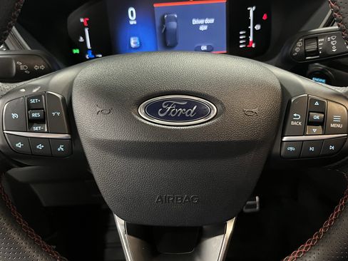 Used 2024 Ford Escape ST-Line image 20