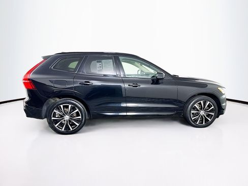 Used 2023 Volvo XC60 B5 Plus w/ Climate Package image 10