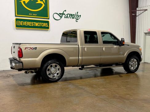 Used 2014 Ford F250 Lariat w/ Lariat Ultimate Package image 3