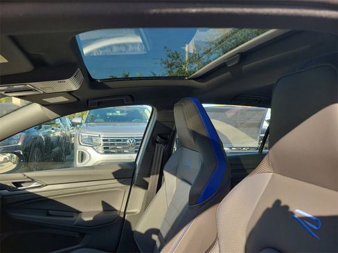 New 2026 Volkswagen Golf image 8