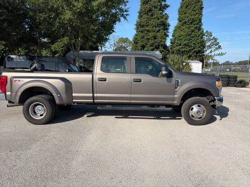 Used 2022 Ford F350 XL w/ STX Appearance Package AWD/4WD image 4