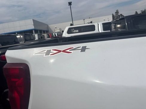 Used 2024 Chevrolet Silverado 3500 LTZ w/ LTZ Convenience Package AWD/4WD image 15