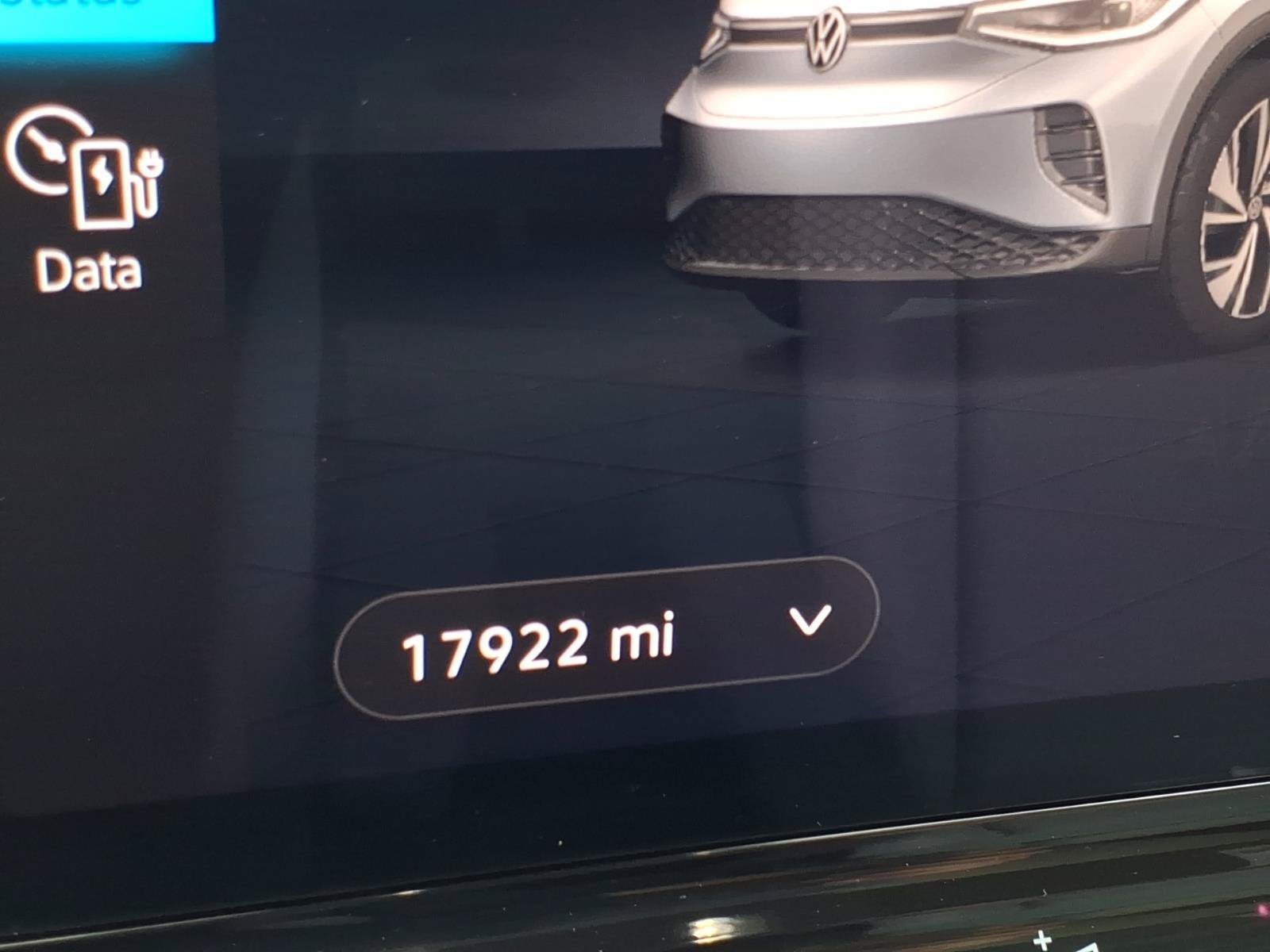Certified 2022 Volkswagen ID.4 Pro S AWD/4WD image 32