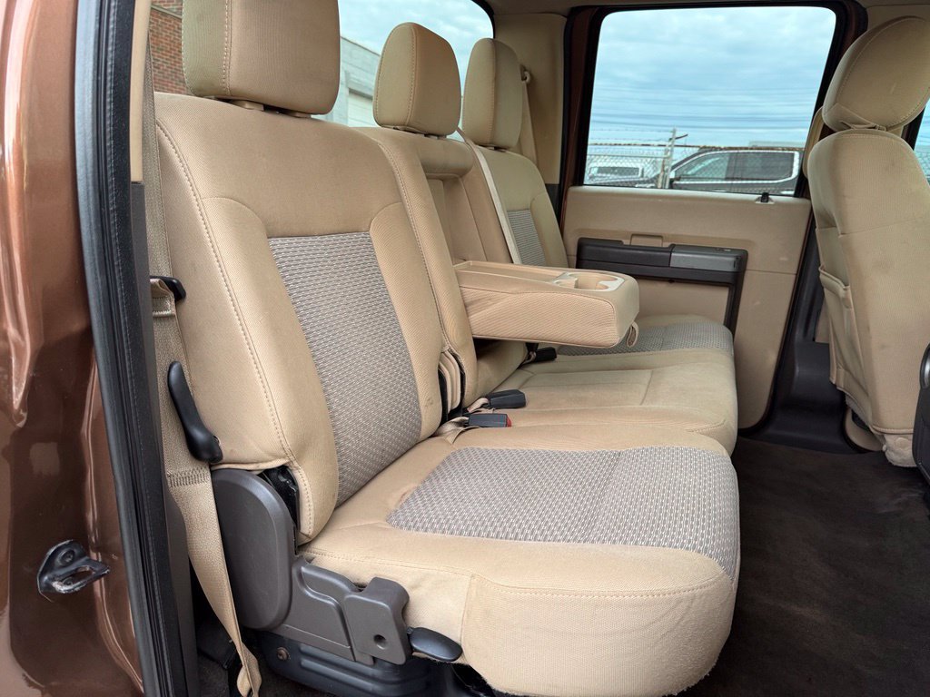 Used 2012 Ford F250 XLT w/ Snow Plow Prep Pkg AWD/4WD image 21