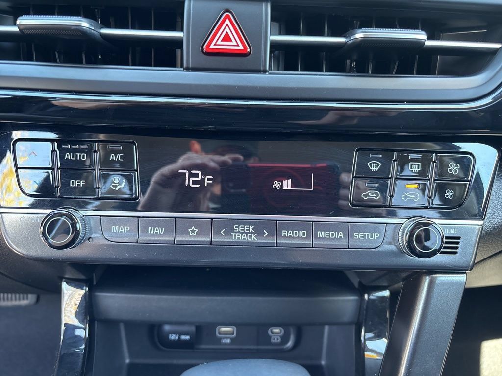 Certified 2024 Kia Seltos S AWD/4WD image 29