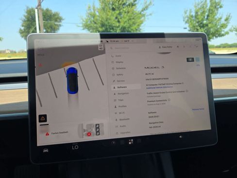 Used 2023 Tesla Model 3 Standard Range RWD image 29