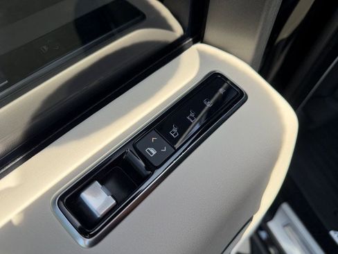 Used 2022 Land Rover Range Rover Westminster Edition AWD/4WD image 35