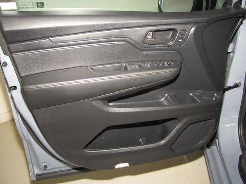 Certified 2025 Honda Odyssey Sport-L image 11