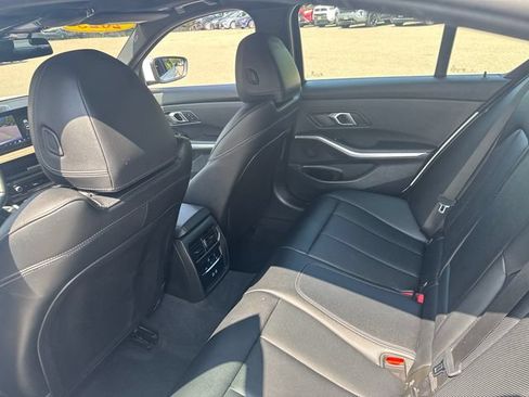 Used 2025 BMW 330i xDrive Sedan AWD/4WD image 15