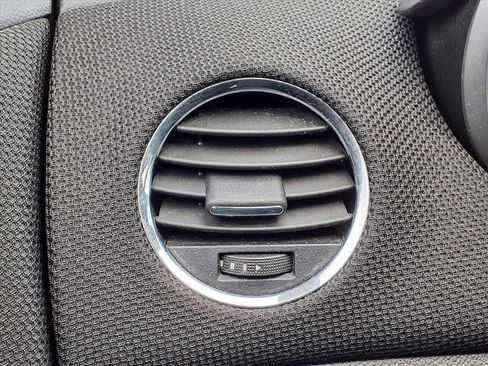 Used 2016 Chevrolet Cruze LT image 27