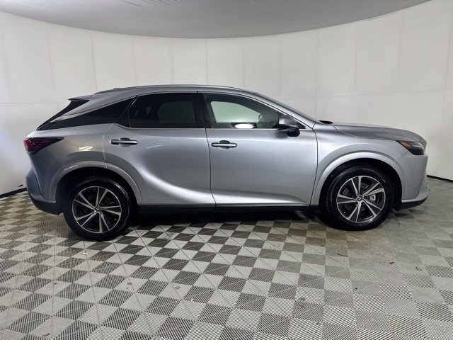 Used 2023 Lexus RX 350 Premium w/ Accessory Package AWD/4WD image 8