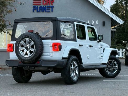 Used 2018 Jeep Wrangler Unlimited Sahara w/ Dual Top Group image 5