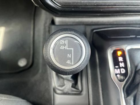 Used 2021 Jeep Wrangler Unlimited Sport AWD/4WD image 15