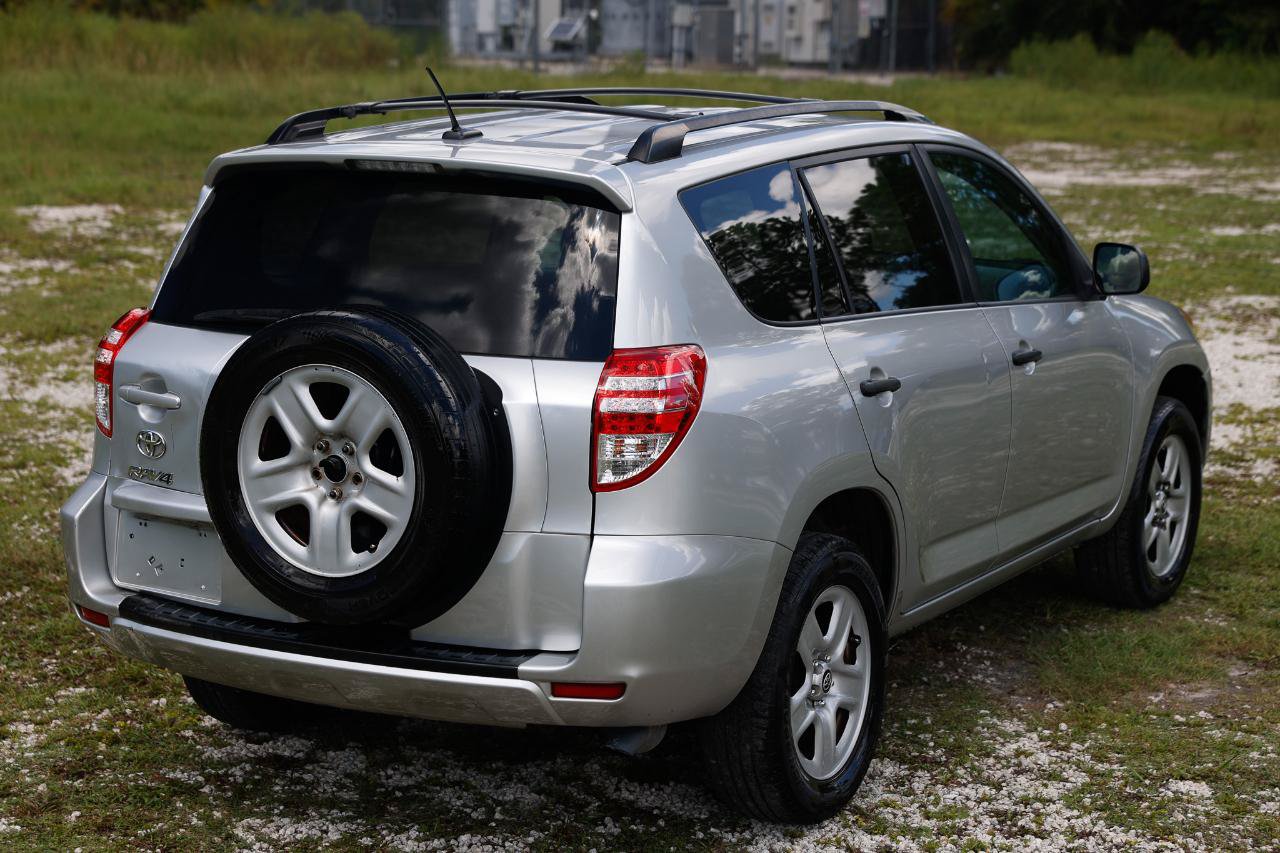 Used 2011 Toyota RAV4 2WD w/ Base L4 Extra Value Pkg image 11