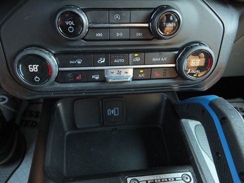 Used 2023 Ford Bronco Outer Banks AWD/4WD image 23