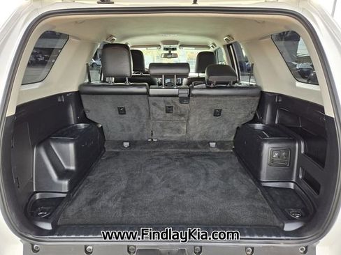 Used 2018 Toyota 4Runner TRD Off-Road Premium image 17