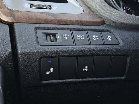 Used 2018 Hyundai Santa Fe Sport w/ 2.4L Tech Package 04 image 27