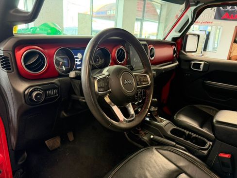 Used 2019 Jeep Wrangler Unlimited Rubicon AWD/4WD image 20