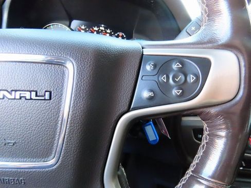 Used 2018 GMC Sierra 2500 Denali w/ Duramax Plus Package image 36