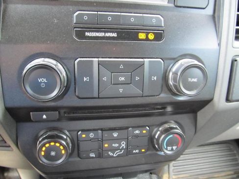 Used 2017 Ford F350 XL w/ Power Equipment Group image 60