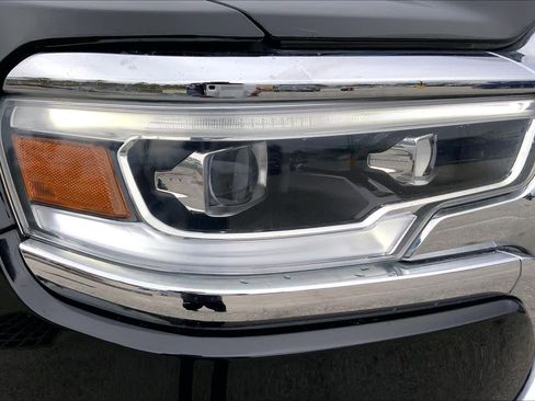 Used 2019 RAM 1500 Limited image 26
