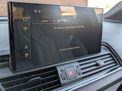 Used 2024 Audi Q5 e Premium Plus image 29