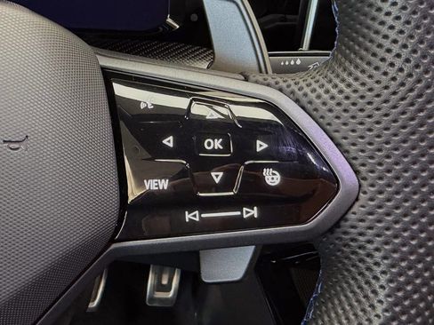 Used 2025 Volkswagen Golf R Black Edition image 46