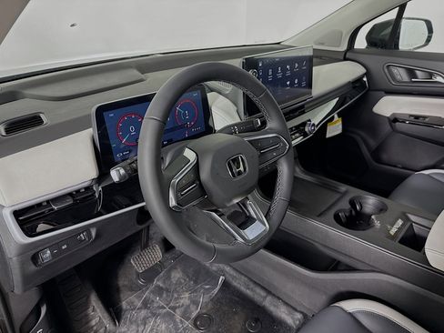 New 2026 Honda Prologue Touring image 8