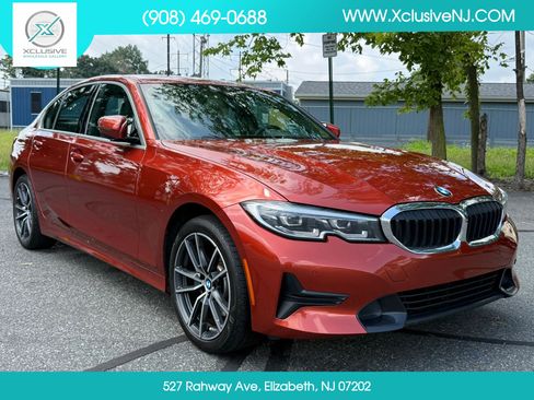 Used 2021 BMW 330i xDrive Sedan w/ Convenience Package AWD/4WD image 5