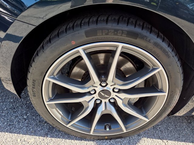 Used 2025 Genesis G70 2.5T AWD/4WD image 19