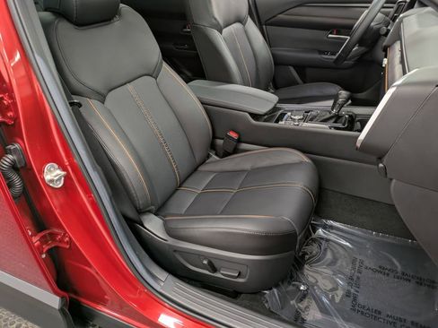 Certified 2025 MAZDA CX-50 AWD 2.5 S w/ Premium Plus Pkg image 29