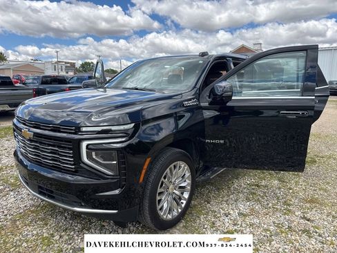Used 2025 Chevrolet Tahoe High Country w/ Sun And Tow Package AWD/4WD image 34