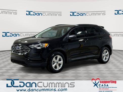 Used 2022 Ford Edge SE image 1