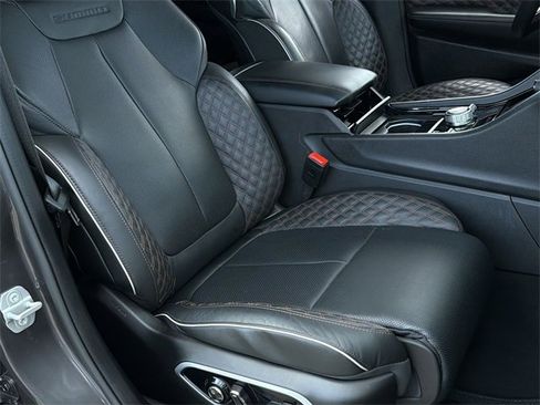 Used 2025 Jeep Grand Cherokee Summit image 36