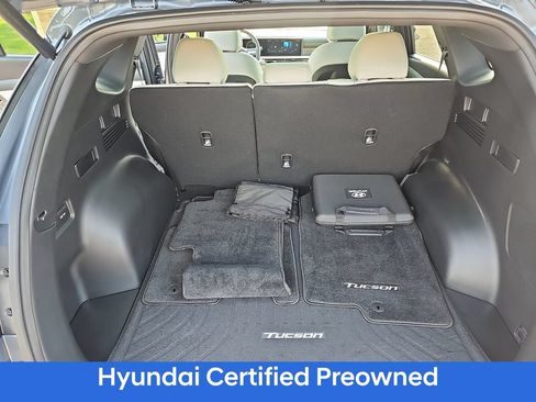 Certified 2025 Hyundai Tucson Limited FWD image 12