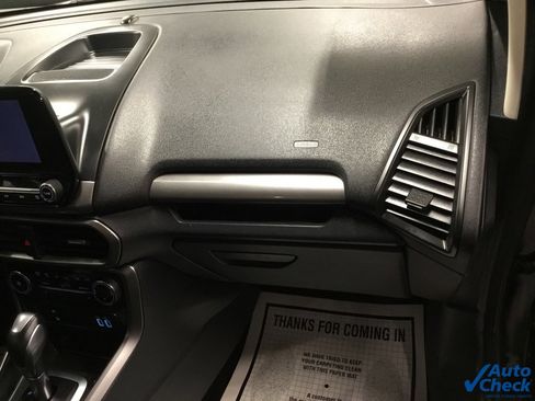 Used 2019 Ford EcoSport SE image 38
