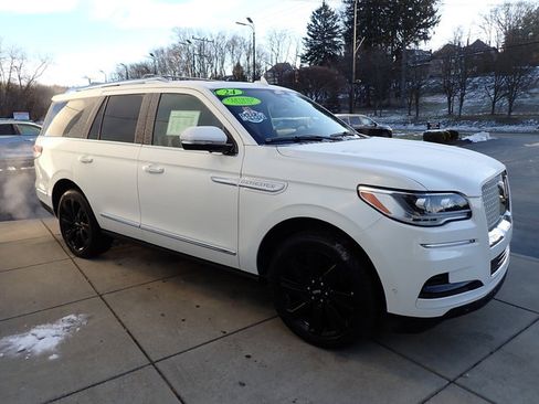 Certified 2024 Lincoln Navigator Reserve image 7