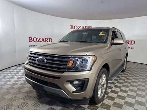 Used 2020 Ford Expedition XLT w/ Equipment Group 202A image 4
