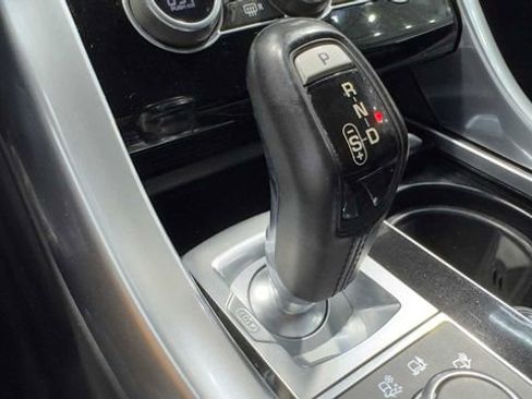 Used 2016 Land Rover Range Rover Sport HSE image 27