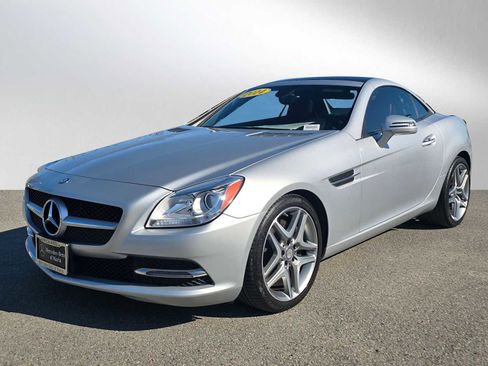 Used 2014 Mercedes-Benz SLK 350 image 7